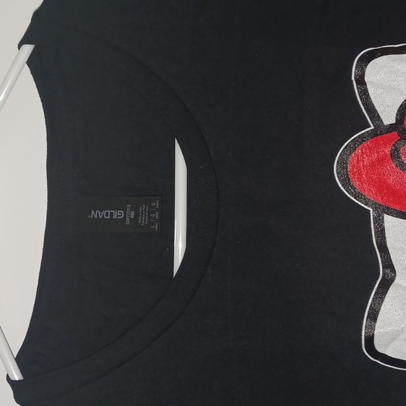 Hello Kitty - Black T-Shirt - Picture 2 of 4